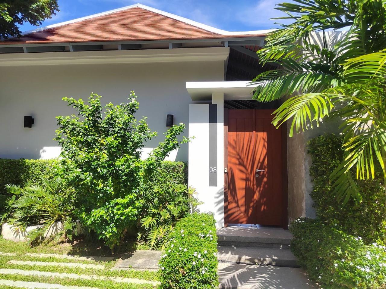 E Villa Near Bangtao Beach ,普吉高端社区邦涛区度假村私人泳池别墅 Bang Tao Beach  Exterior photo